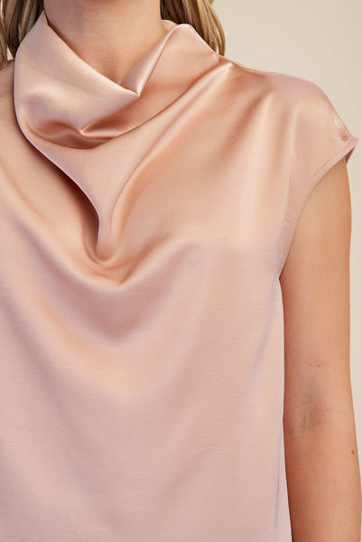 Blusa rosa cuello