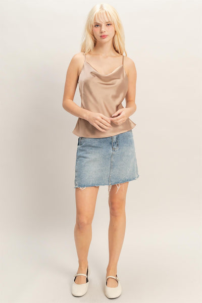 Blusa beige satín