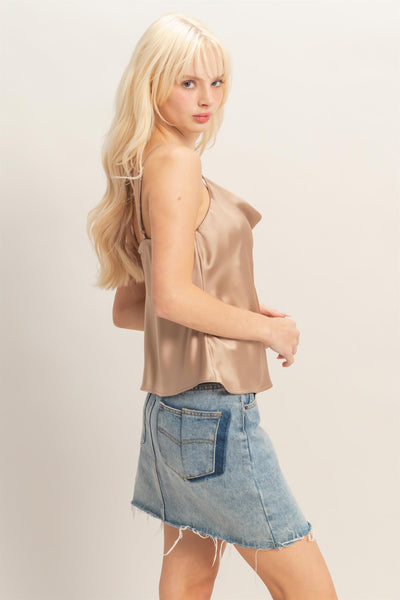 Blusa beige satín