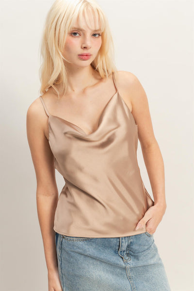 Blusa beige satín