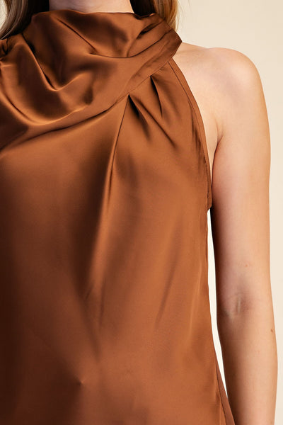 Blusa café halter