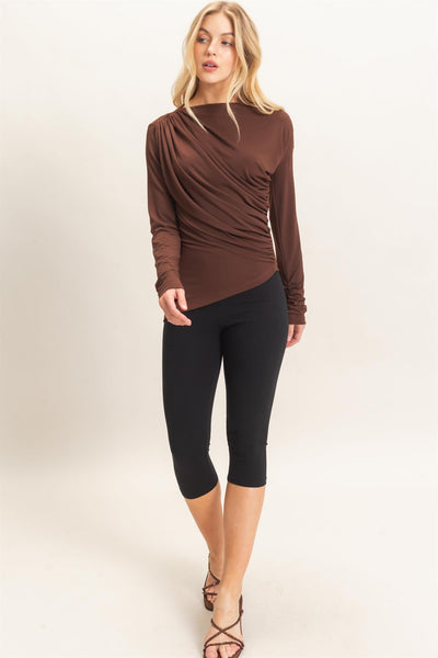 Blusa café hombro