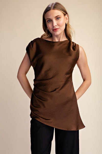 Blusa café hombro