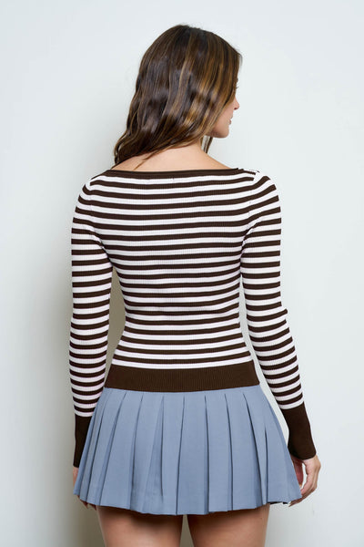 Blusa café raya puño