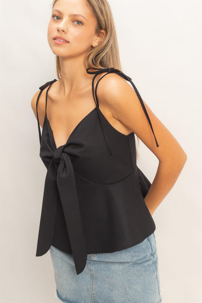 Blusa negra nudo