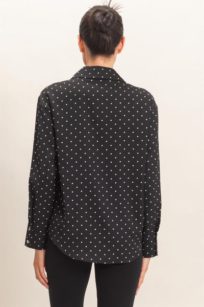 Blusa negra lunares