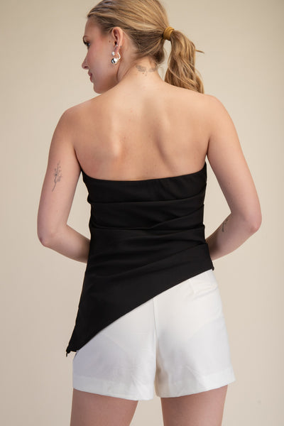 Blusa negra strapless
