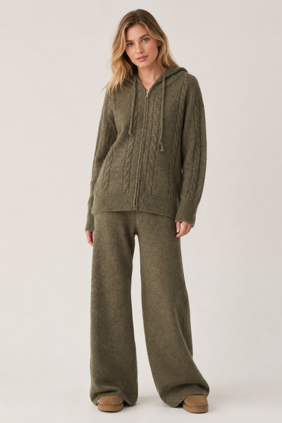 Conjunto verde tejido
