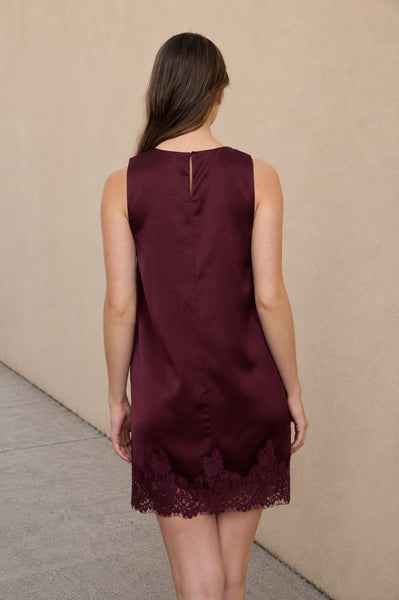 Vestido vino suelto