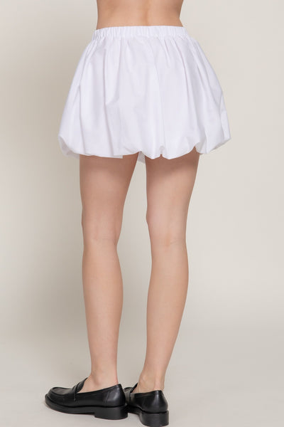 Falda blanca burbuja