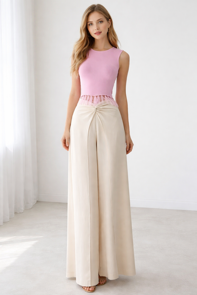 Pantalón beige nudo
