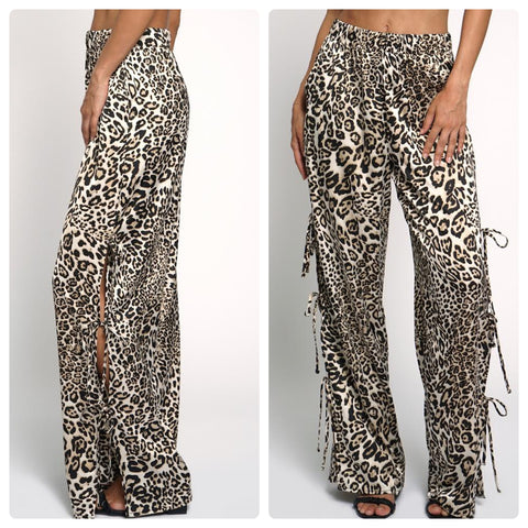 Pantalón leopardo moños