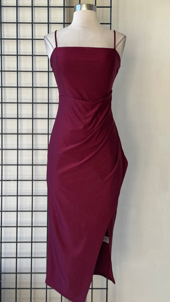 Vestido vino a media pierna