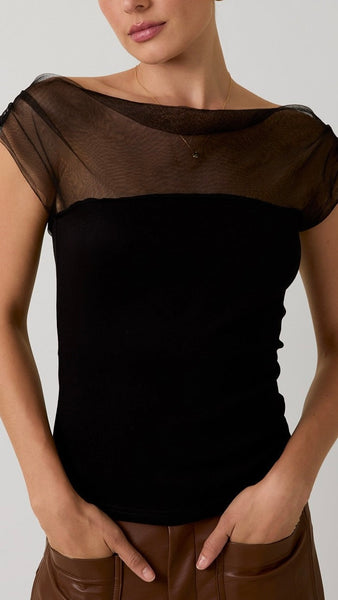 Blusa negra mesh