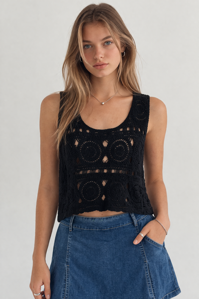Blusa negra tejida