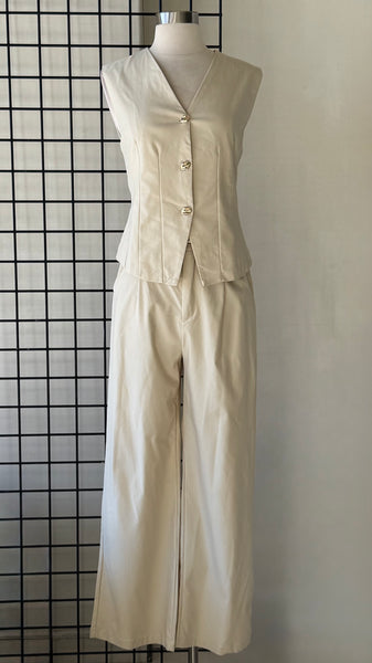 Conjunto beige
