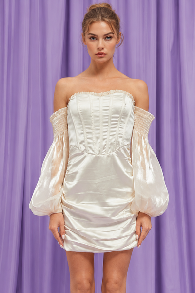 Vestido beige mangas