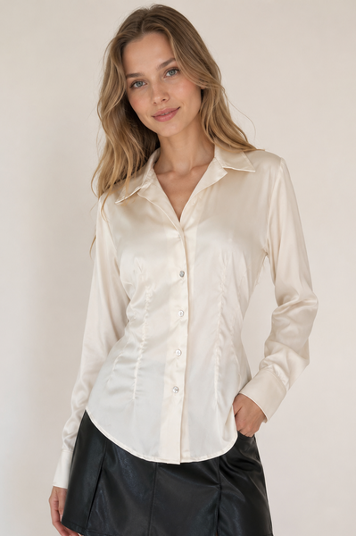 Blusa beige botones