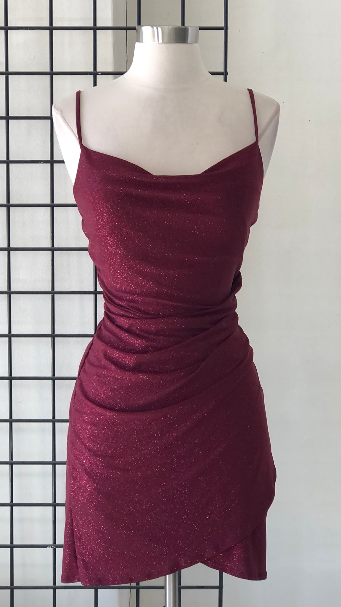 Vestido vino brillo