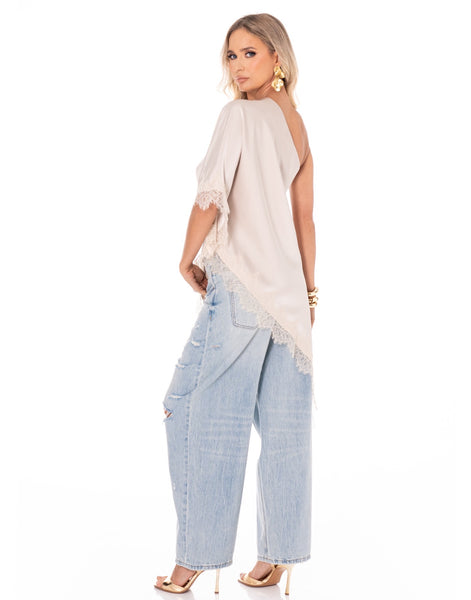 Blusa beige capa