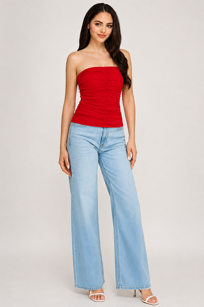 Blusa roja strapless