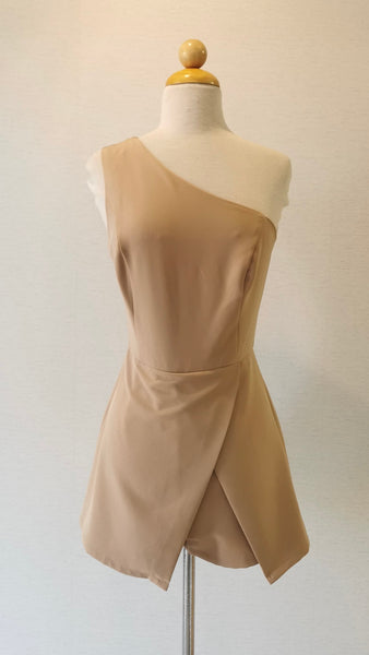 ROMPER BEIGE UN HOMBRO