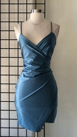 Vestido azul pico