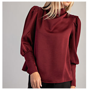 Blusa vino satín