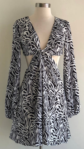 Vestido zebra abierto