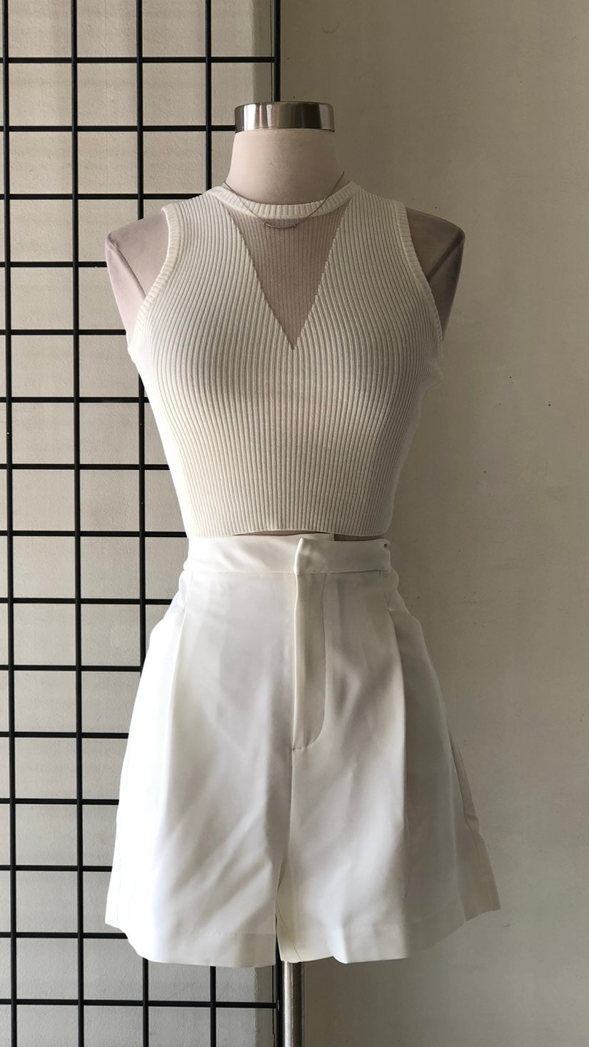 Crop top blanco escote