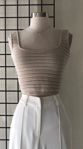 Crop top tejido beige