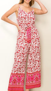 Jumpsuit rojo figuras