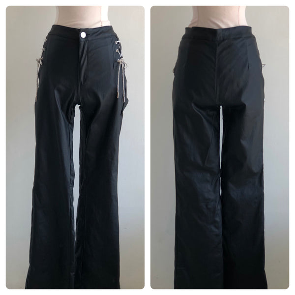 Pantalón negro piel