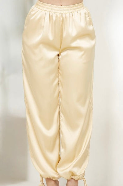 Pantalón amarillo
