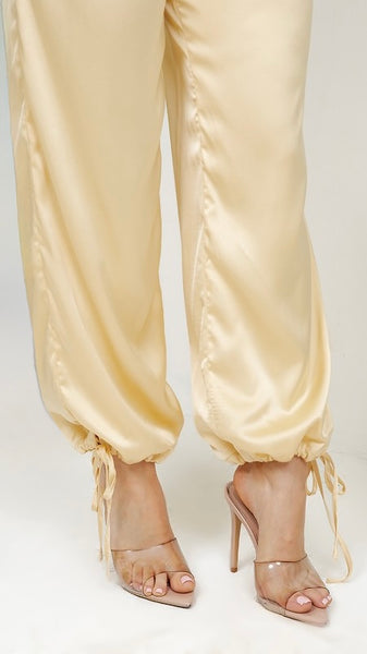 Pantalón amarillo