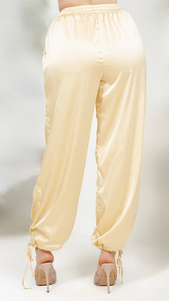 Pantalón amarillo