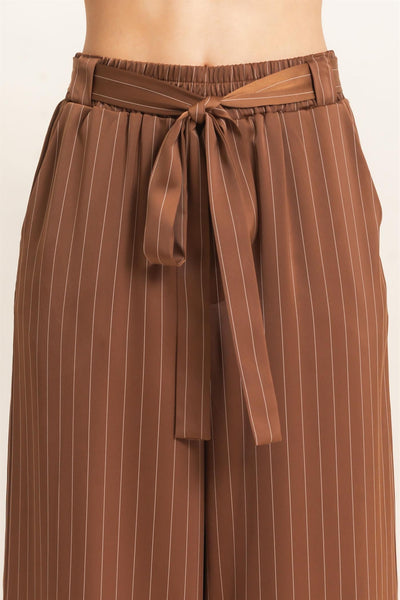 Pantalón café raya