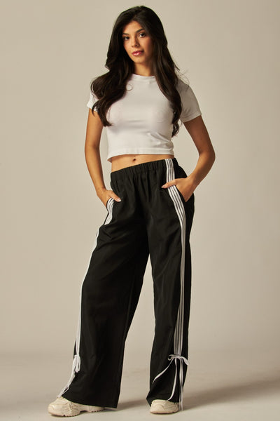 Pantalón negro raya moño