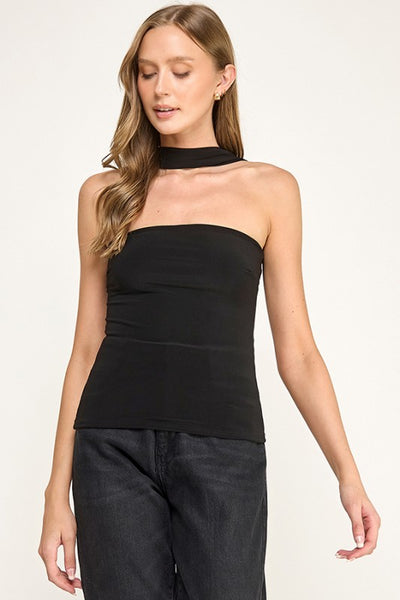 Blusa negra cuello
