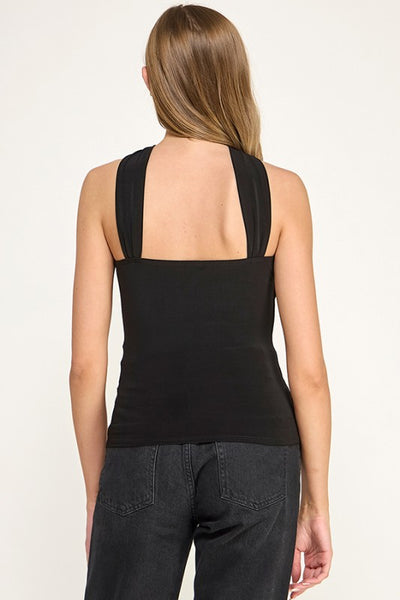 Blusa negra cuello