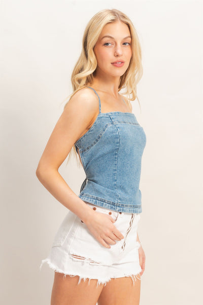 Blusa azul clara mezclilla