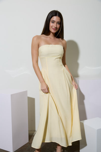 Vestido amarillo a media pierna