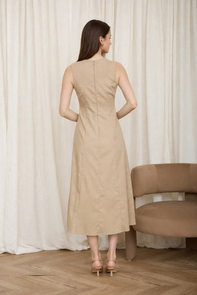 Vestido beige a media pierna