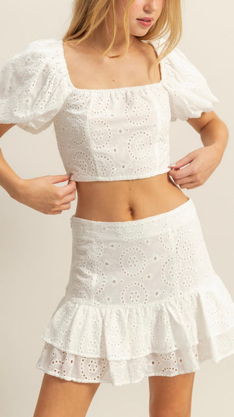 Conjunto blanco tela bordada