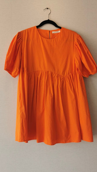 VESTIDO NARANJA SUELTO