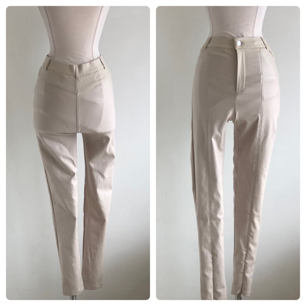 Pantalón beige piel skinny