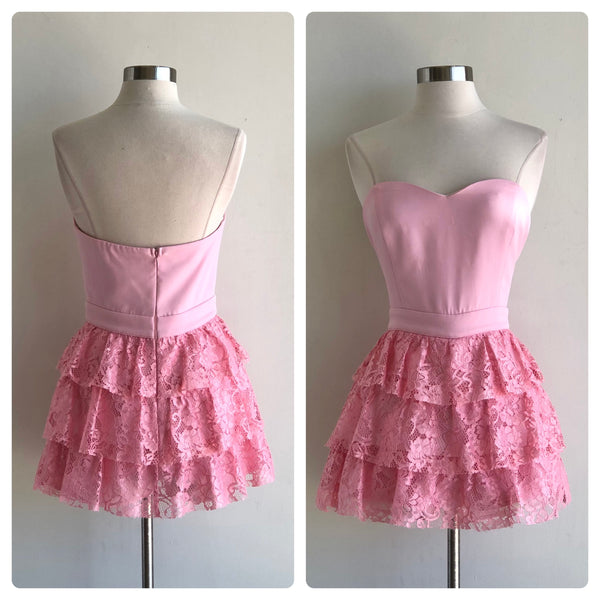 Vestido rosa encaje
